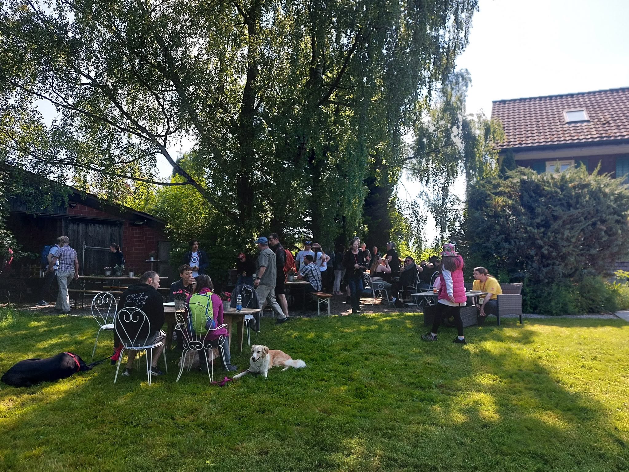 Sitzplatz beim Hofcafé